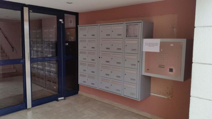 Installation de boîte aux lettres Paris