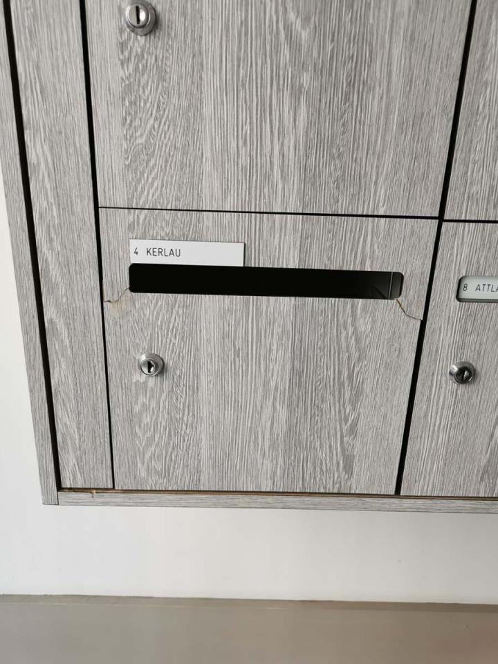 Installation de boîte aux lettres Paris